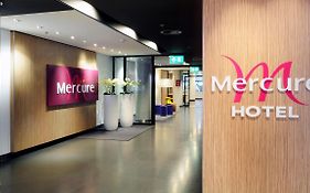 Mercure Hotel Schiphol Terminal  3*